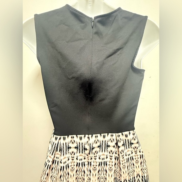 Cynthia Rowley Black and White Patterned Dress Size XS - Picture 4 of 8
